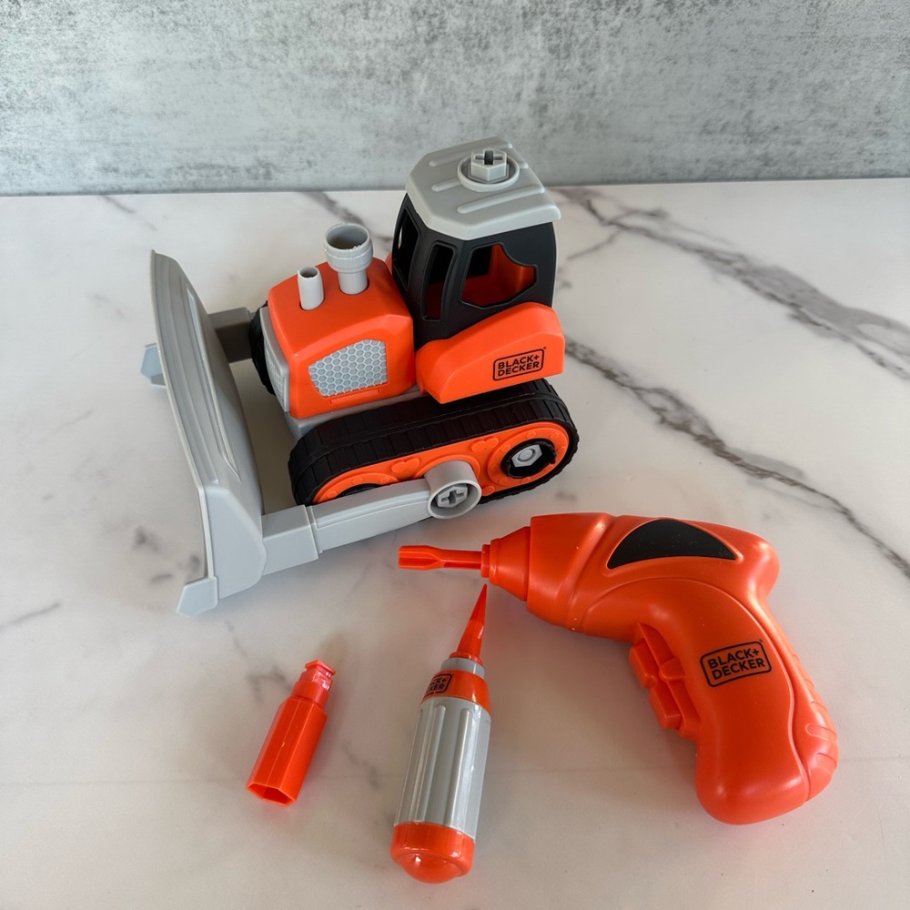 Black & Decker Kids Toy Bulldozer Set - BLACK + DECKER Matrix Junior Bulldozer